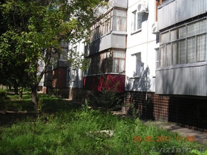 Продам НЕДОРОГО однокомнатную квартиру в автозаводском районе. - Изображение #2, Объявление #518366